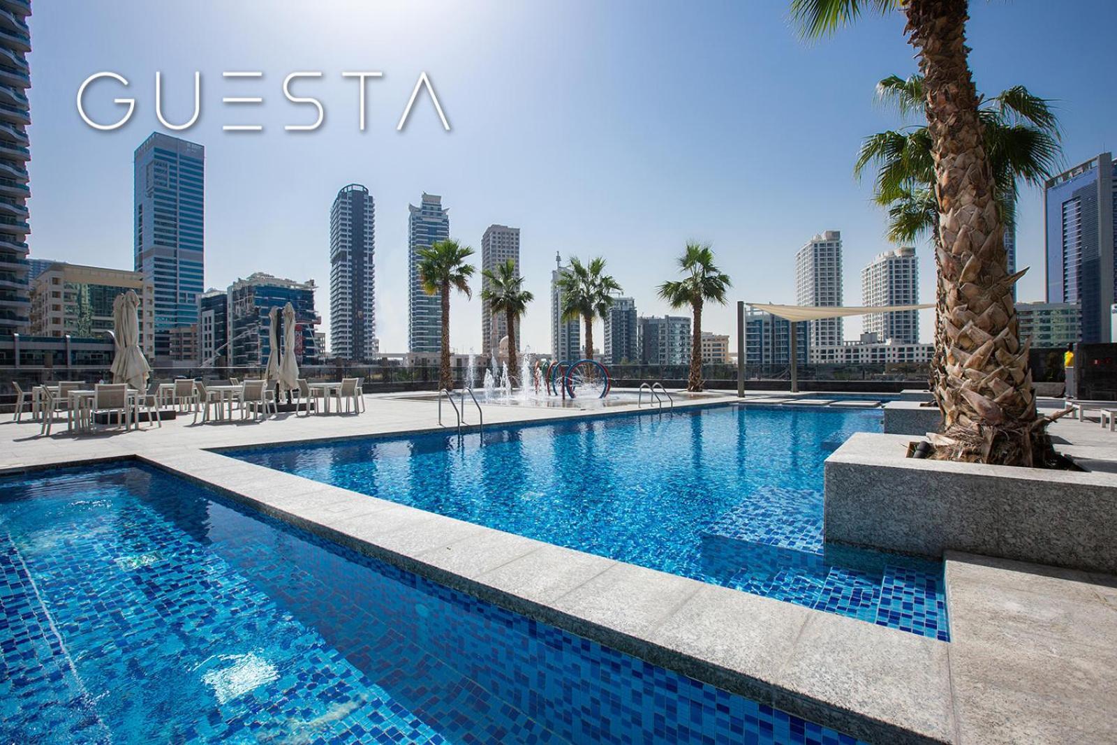 Sparkle Tower, Dubai Marina Exterior photo